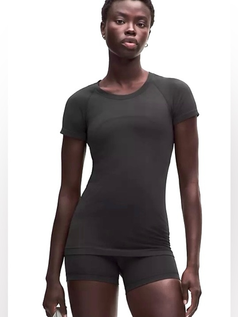 Lululemon Swiftly Tech Short-Sleeve Crew Shirt Size 6 Black Seamless Activewear